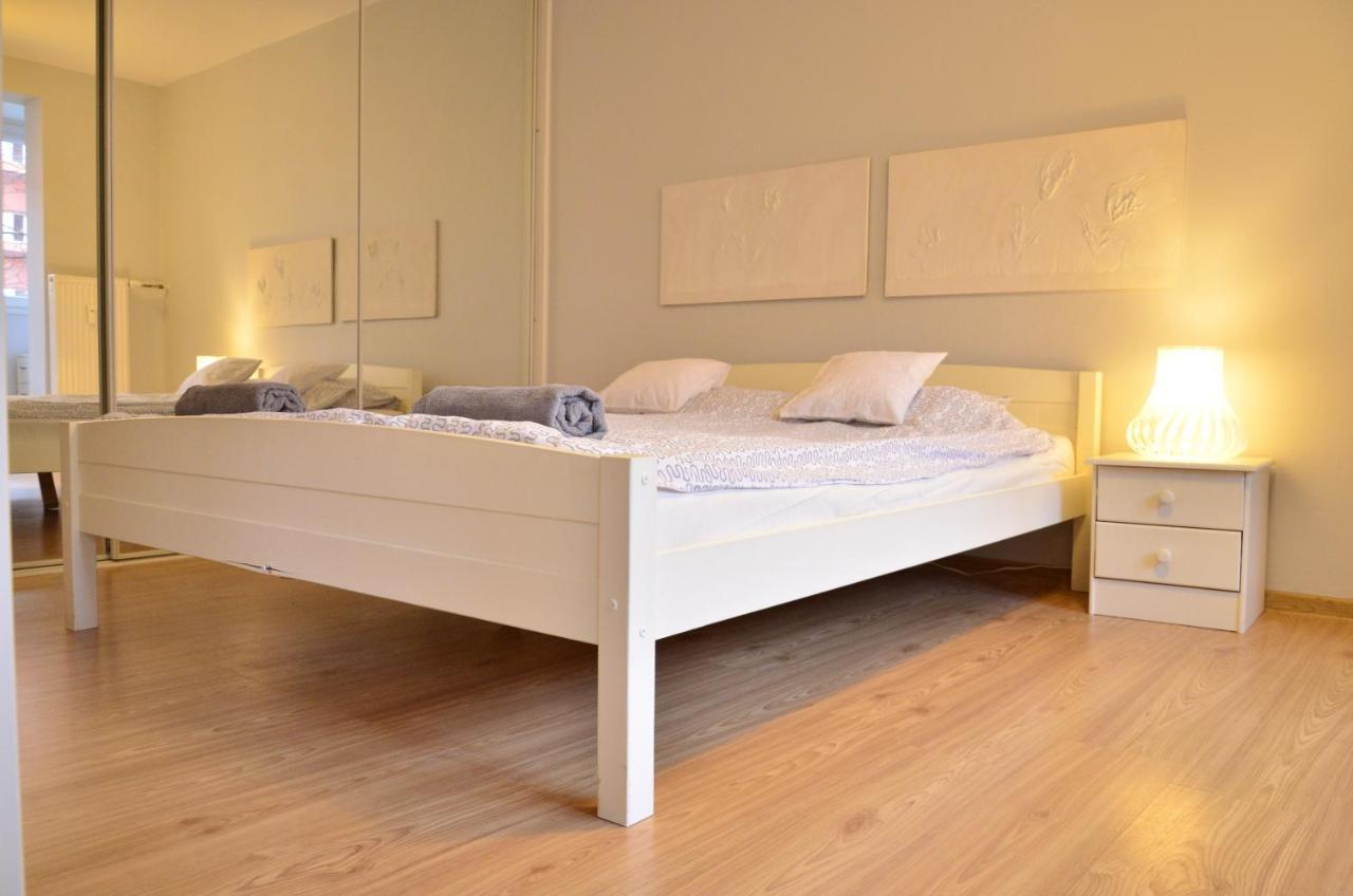 Cozy Apartment By The Old Town غدانسك المظهر الخارجي الصورة